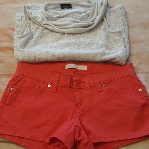 NWOT Levis pink shorts